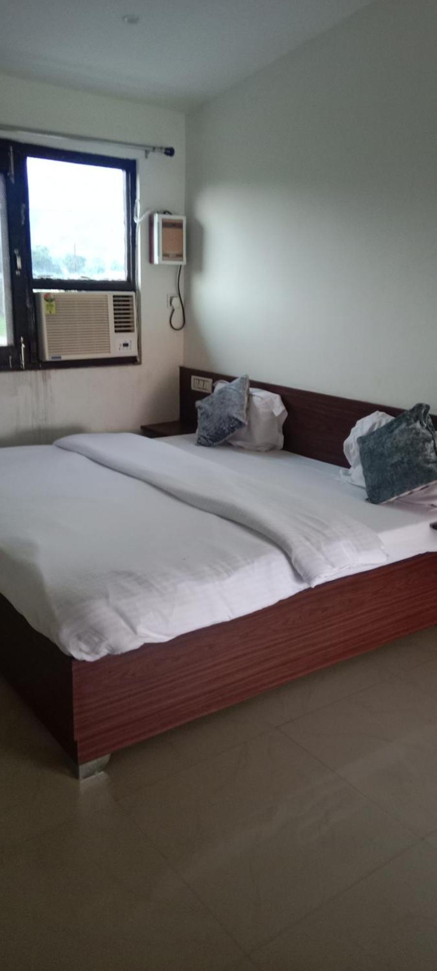 Corbett Bhavesh Home Stay Jhirna Chambre photo