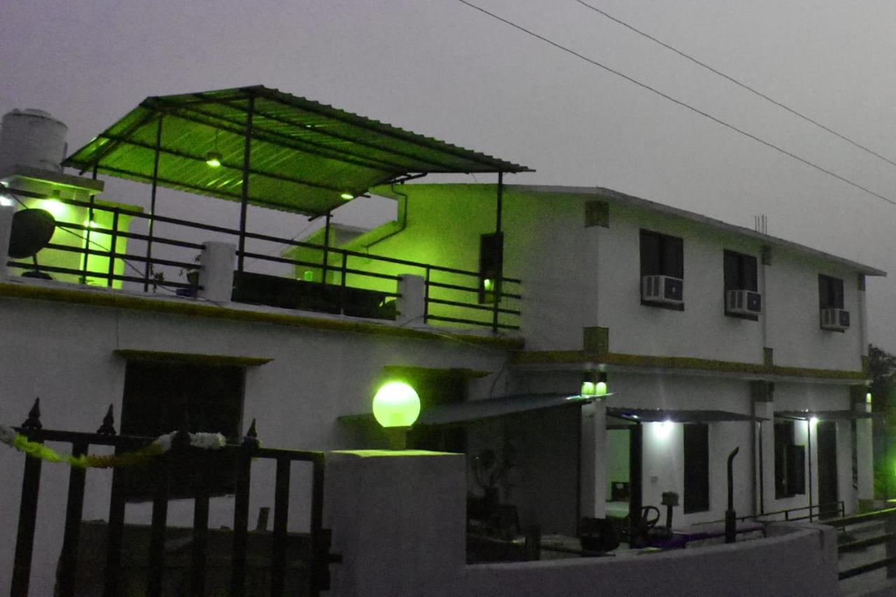 Corbett Bhavesh Home Stay Jhirna Chambre photo
